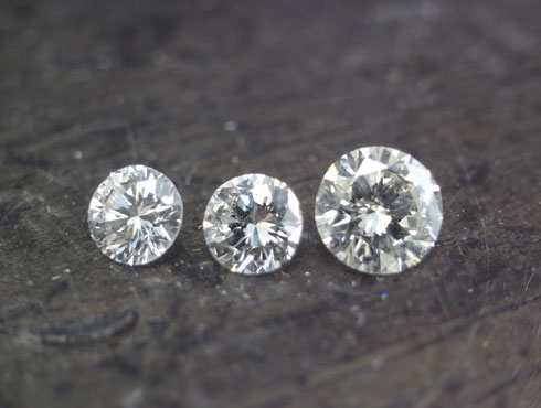 オーダーメイドで製作の婚約指輪で製作するダイヤ