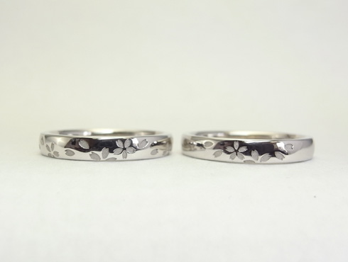 セミオーダーで製作の桜柄の結婚指輪 01　