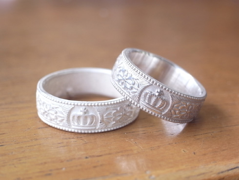 王冠の結婚指輪　01