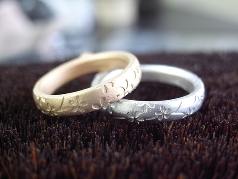 桜の結婚指輪の製作過程