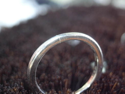 俄の結婚指輪、婚約指輪のサイズ直し 05