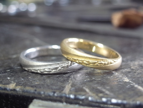 多肉植物を彫刻した結婚指輪 製作過程　01