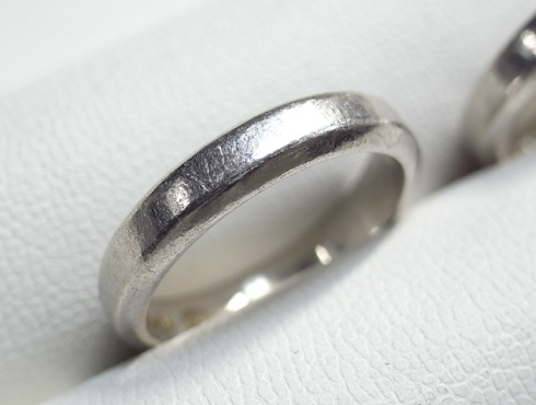 ご両親から引き継いだ 素敵な結婚指輪 09