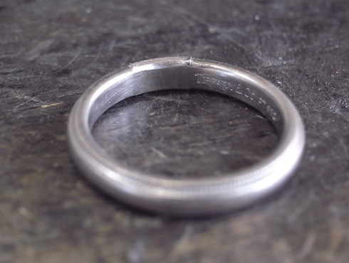 ティファニーのクラシックミルグレイン （結婚指輪）のサイズ直し 11