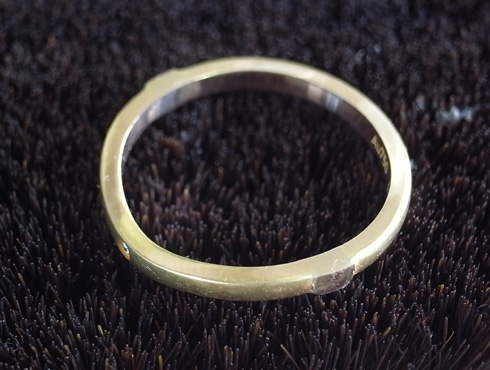 切断されたカルティエ（cartier）の結婚指輪のサイズ直しと修理　16