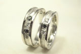 岩肌　ダイヤ３個付 結婚指輪 