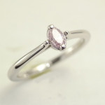 ピンクダイヤの指輪