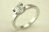 NO.09 スクエアダイヤモンド （プリンセスダイヤ）の婚約指輪