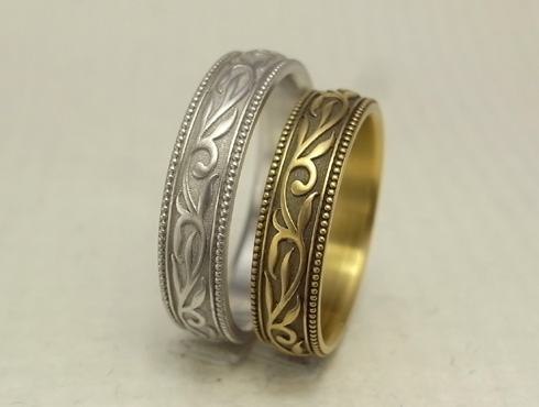 唐草模様のアンティーク調の結婚指輪 05