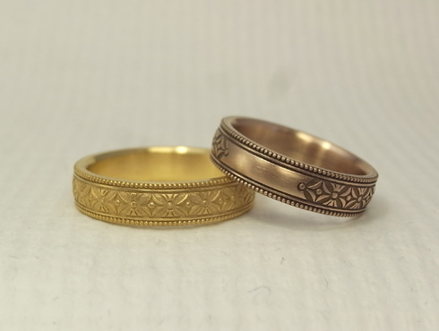 縁起の良い柄（七宝柄、吉祥文様）を彫刻した結婚指輪 05