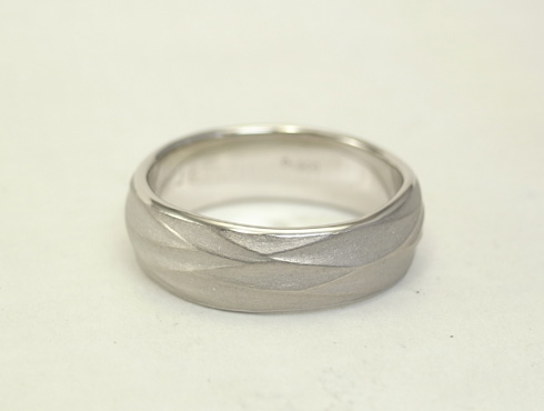 NO.181 手作り風の結婚指輪（プラチナ）04