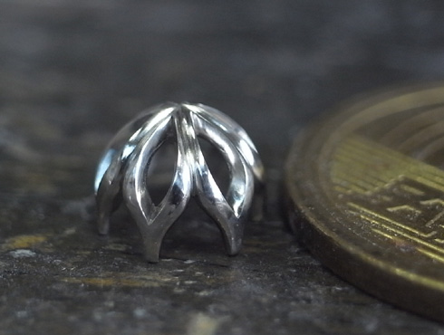 石枠を研磨した画像　エッジがダレないように丁寧に研磨しています